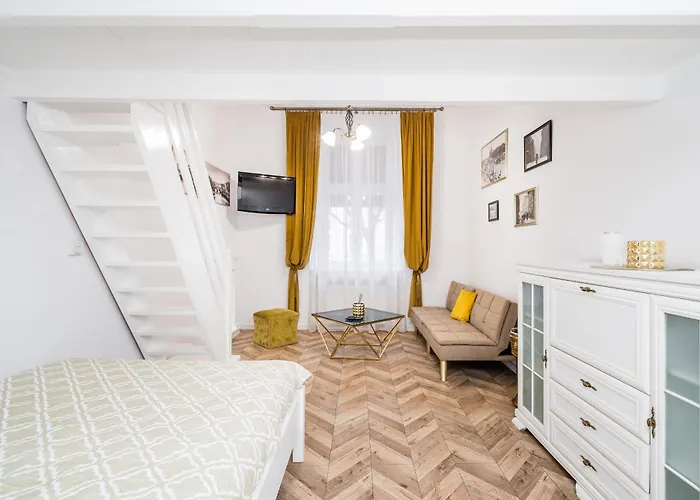 City Center Luxury Apartment Wawelofts